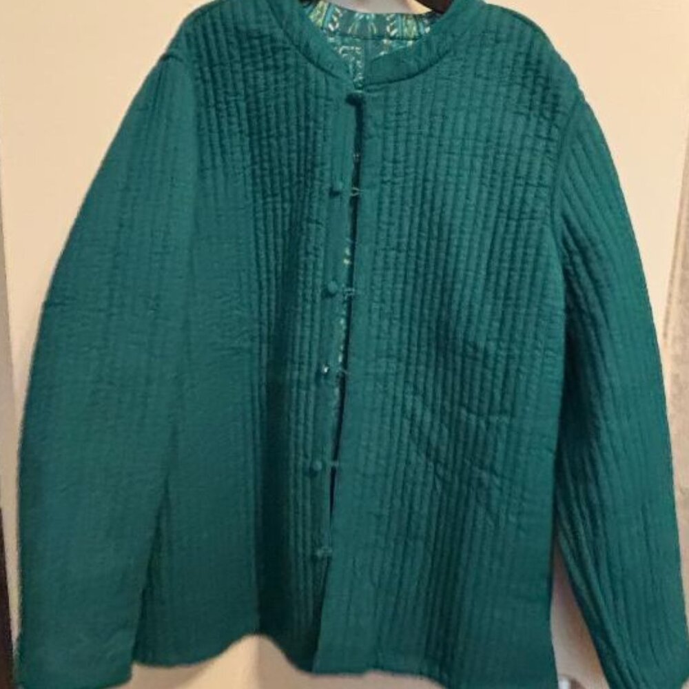 Reversible Solid/Print Quilted Jacket Teal Button Long Sleeve Pockets